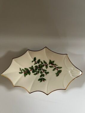 Lenox Holiday Holly Leaf-Shaped Serving Dish - Cream, Green, Red, Gold